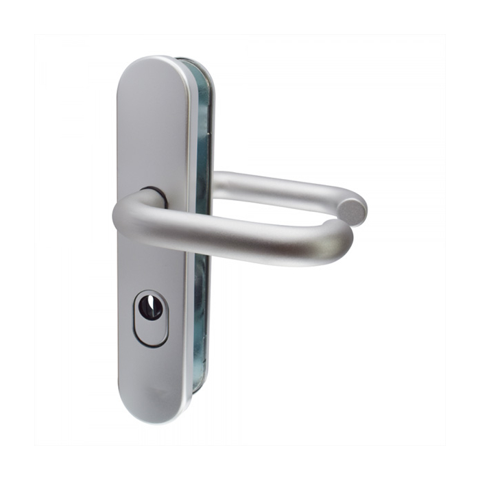Fire resistant handle fitting with core pulling protection LS