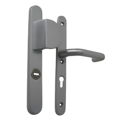 Aluminium narrow frame fitting with core pulling protection